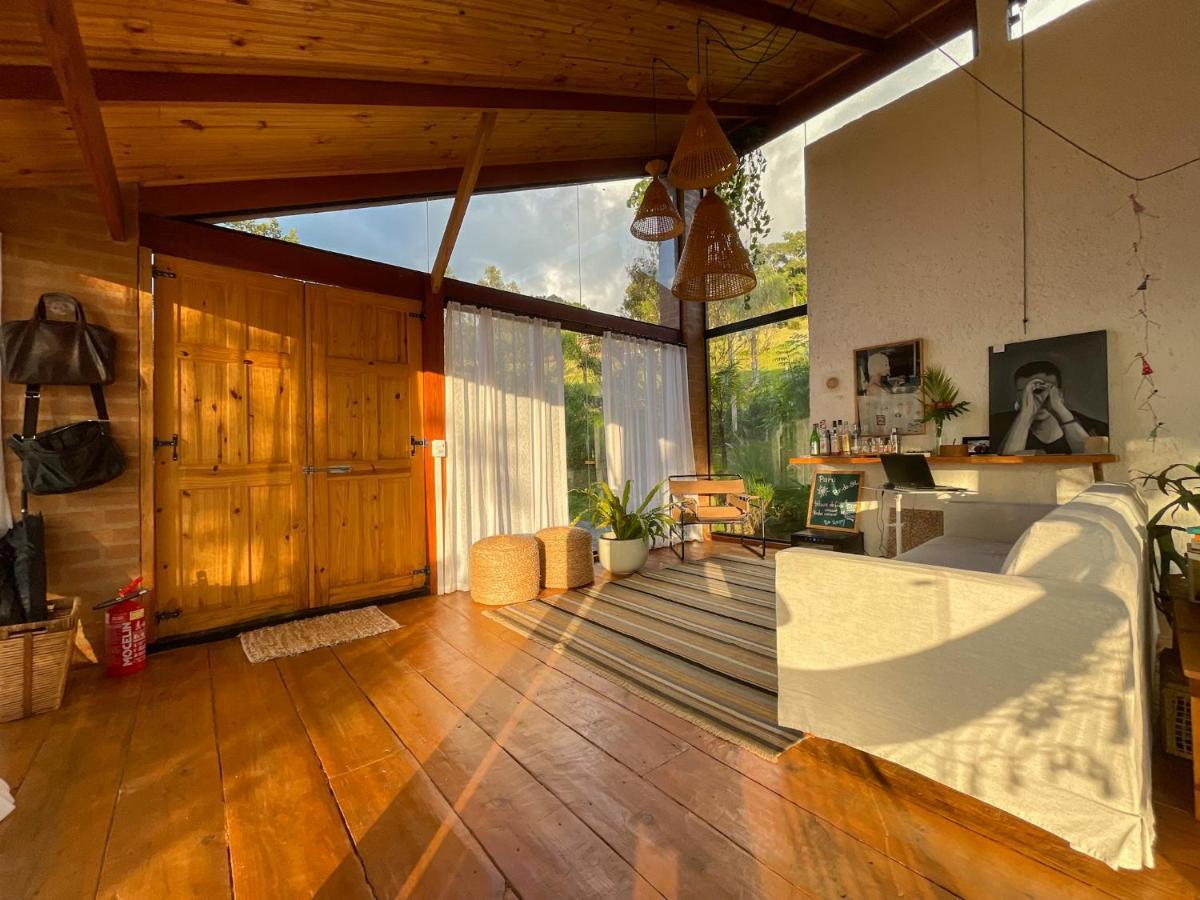 Casa Do Galgo Lägenhet São Bento do Sapucaí Exteriör bild