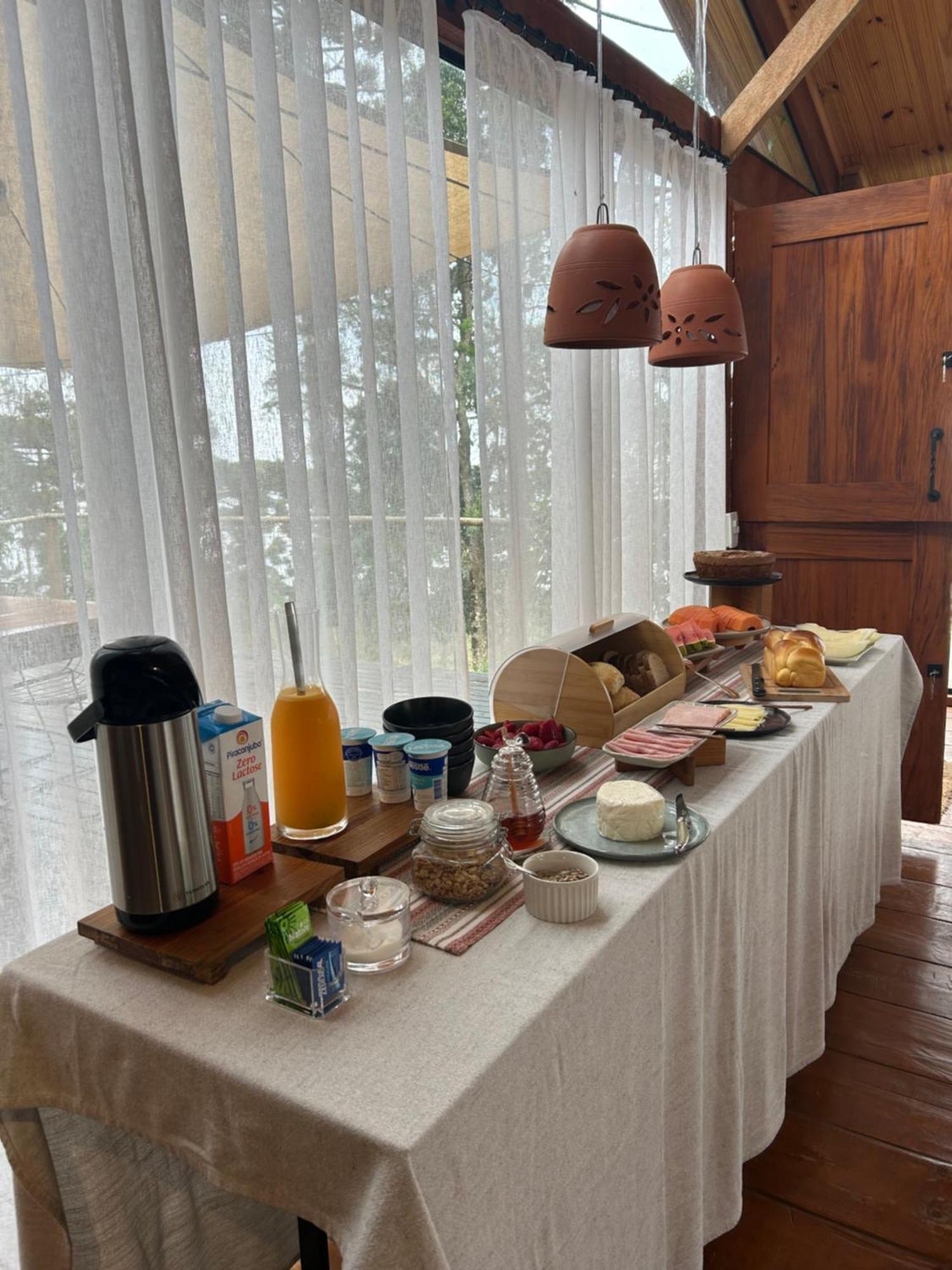 Casa Do Galgo Lägenhet São Bento do Sapucaí Exteriör bild